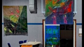 حقائق مجردة: فن نقد التصميم المعاصر