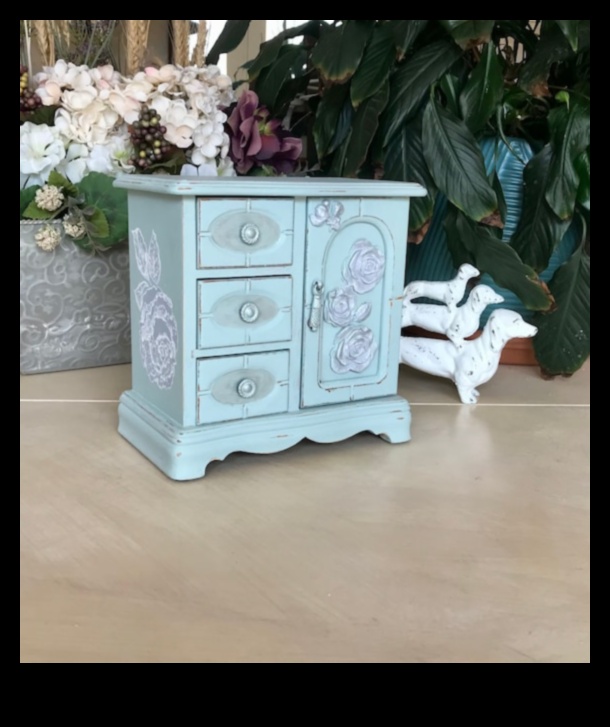 إعادة استخدام الاكتشافات القديمة: إكسسوارات يمكنك صنعها بنفسك بلمسة حنين